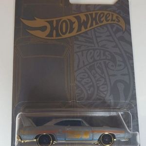 Hot Wheels Satin & Chrom Set of 6